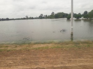 ช่วยน้ำท่วมอีสาน ๔